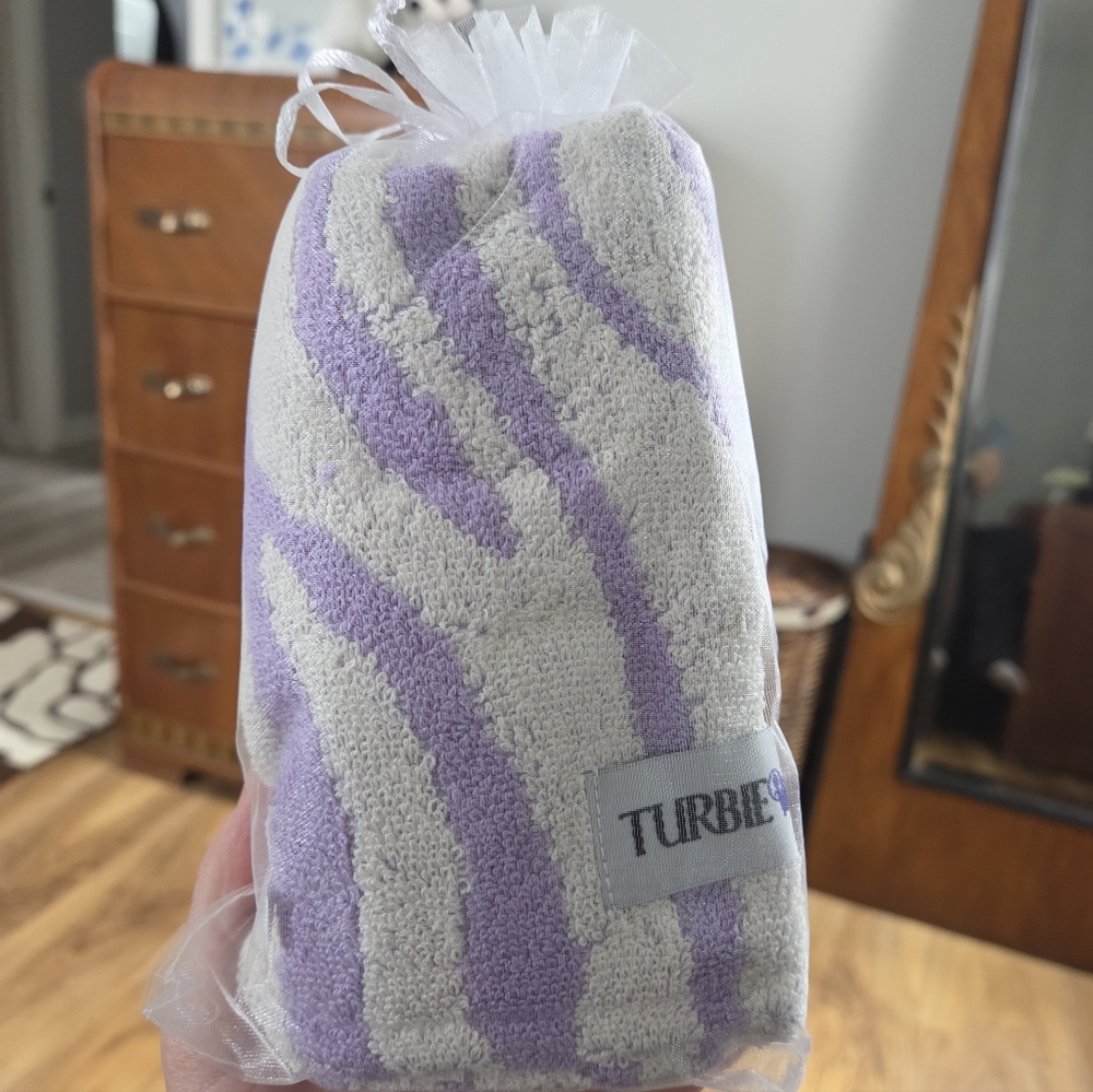 Turbie Twist Hair Towel Purple and White - BRAND NEW